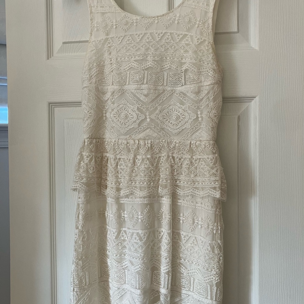 Elegant Cream Lace Dress